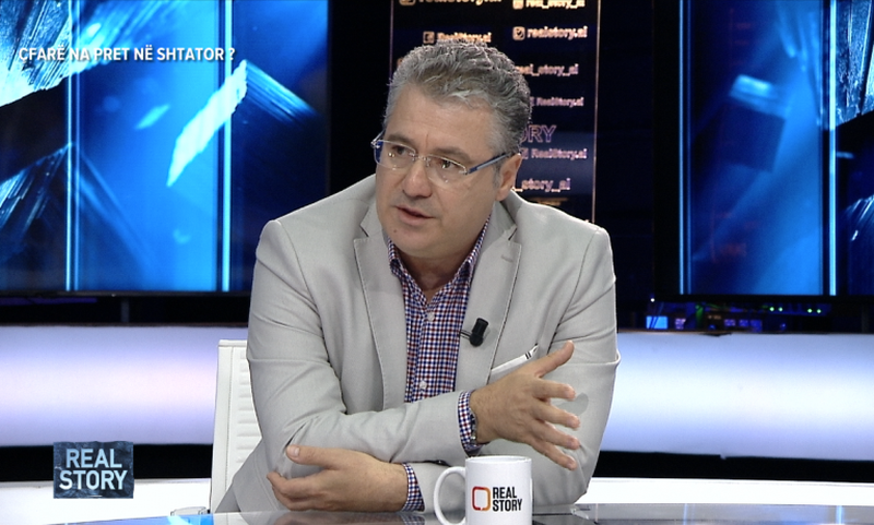  Revolta e gazetarit të Veliajt: Nuk e kanë me Ndrenikën, e kanë me Lalin