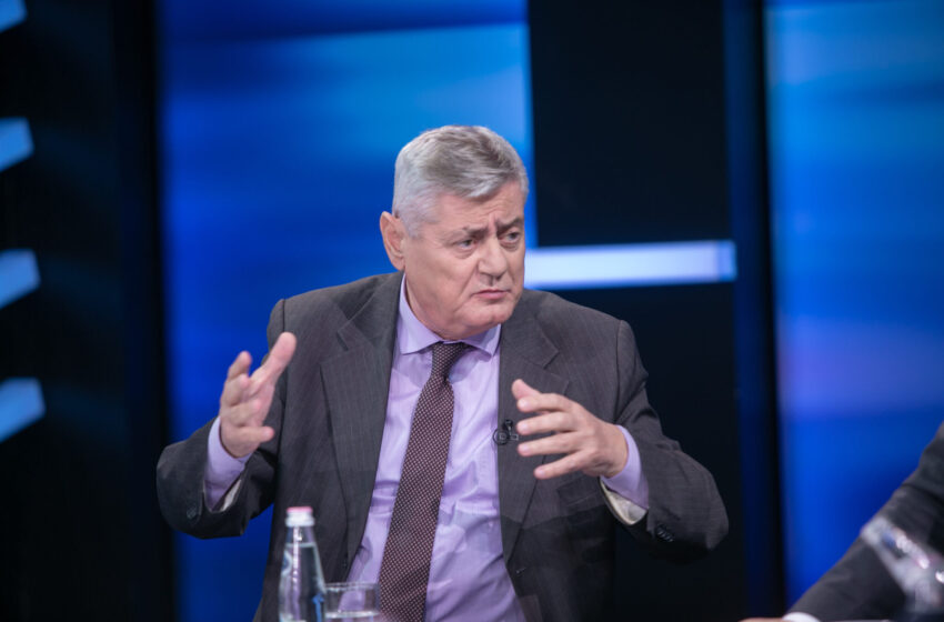  Dash Shehi: Vetëm 5% e popullsisë së Tiranës të dalë në protestë, Rama vesh atletet dhe ikën vetë