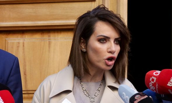  “Aty u çmendën” – Grida Duma rrëfen si braktisi PD dhe politikën, për t’u bërë moderatore