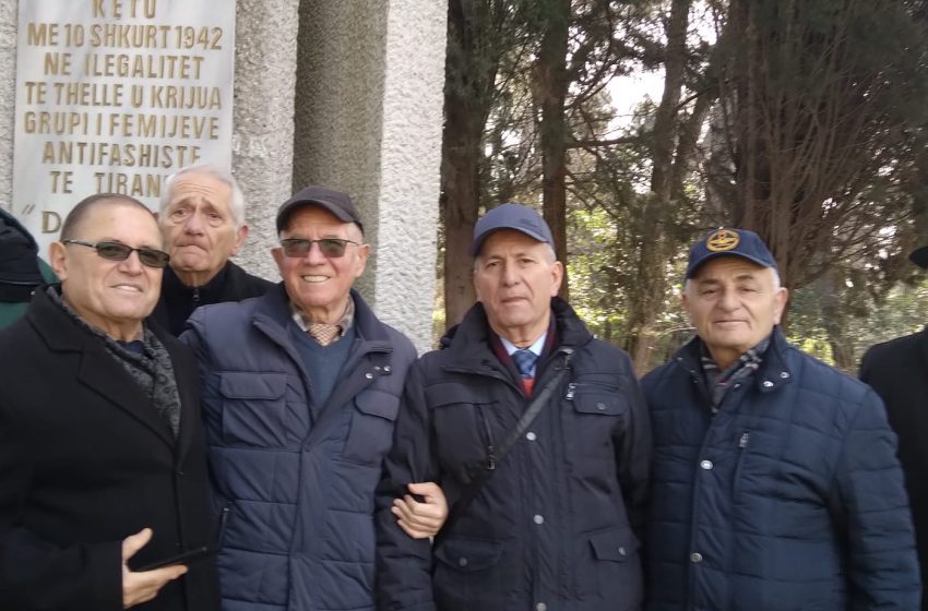  “Debatiksat” e vërtetë mblidhen 62 vjet pas filmit të famshëm: Historia e vërtetë e filmit