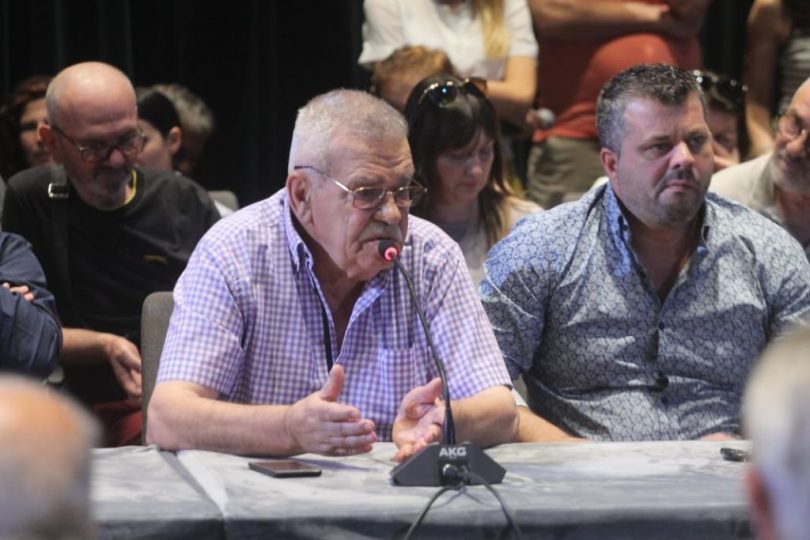  Robert Ndrenika: Si më morën shtëpinë dhe ministri i Rendit më nxorri nga zyra e më përplasi derën, jetoj në një apartament të thjeshtë