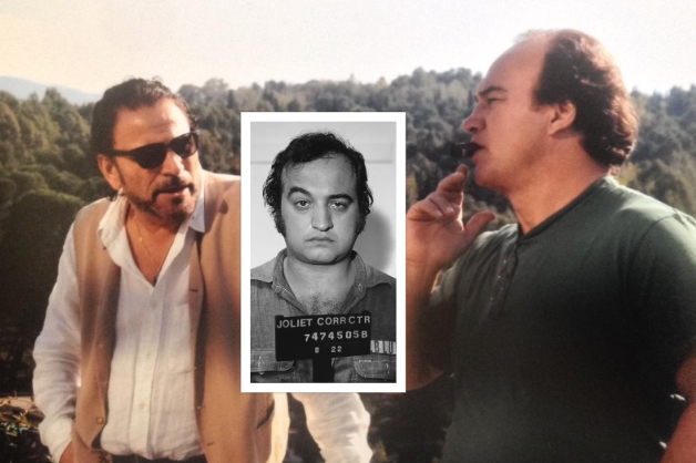  “E ëma hyri fshehtas në Shqipëri, mori ca dhe nga trualli e ia çoi te varri në SHBA” – Timo Flloko rrëfen jetën si në filma të Xhon Belushi