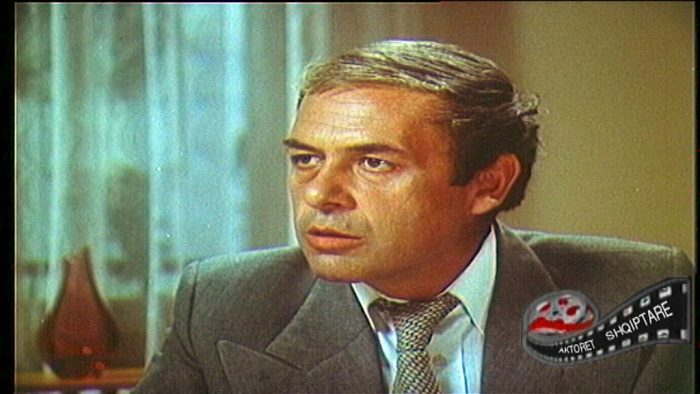  “Rikard, a të kujtohet ’97-ta, kur të pyeta se përse nuk ikën në Greqi dhe më the më mirë të vdes nga ndonjë plumb qorr të bashkatdhetarëve, se…”