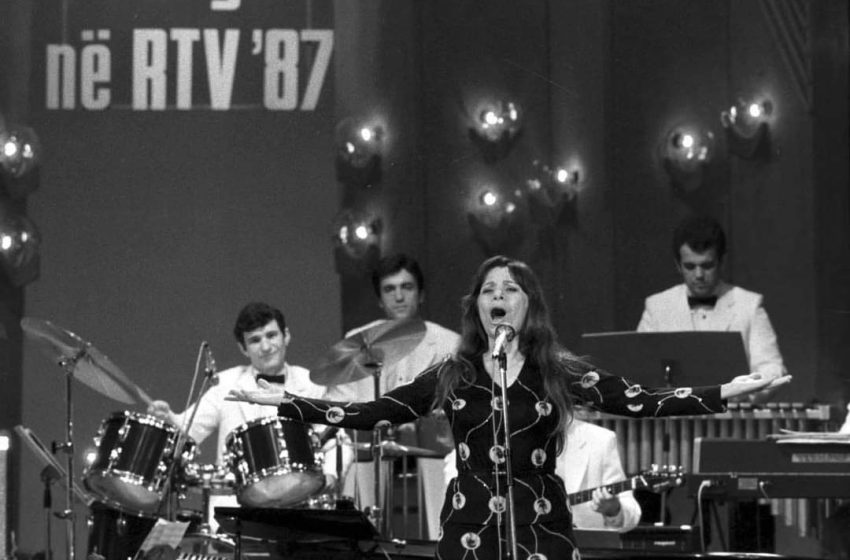  Vaçe Zela, më e madhja e këngës shqiptare, kumbimi i zërit që vazhdon të na magjepsë