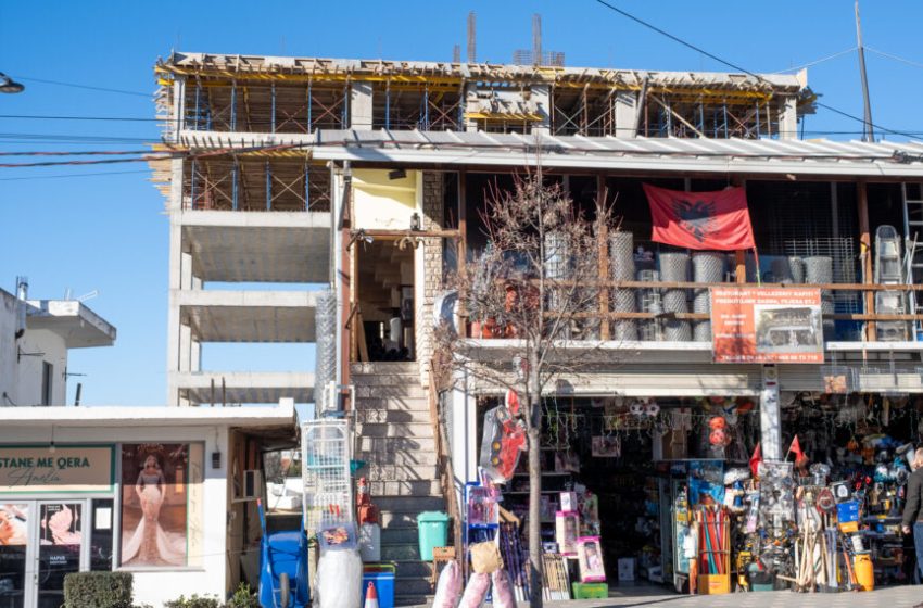  Kamza, ndërtimi (dhe dështimi) i një “Dëshire Kolektive”