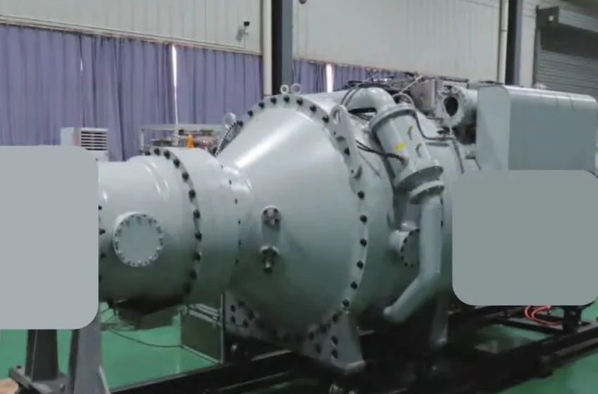  Kina prezanton armën e frikshme