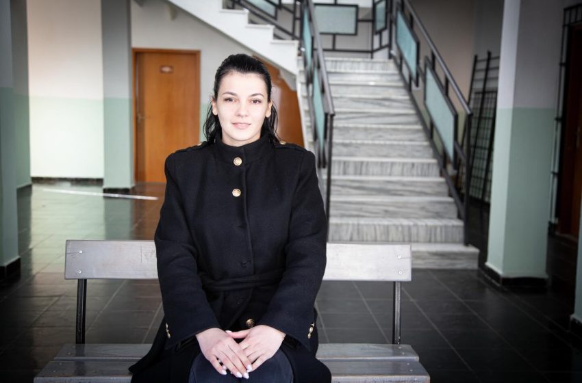  Gratë e lumit Vjosa – Ju prezantojmë Elona Shkëmbin