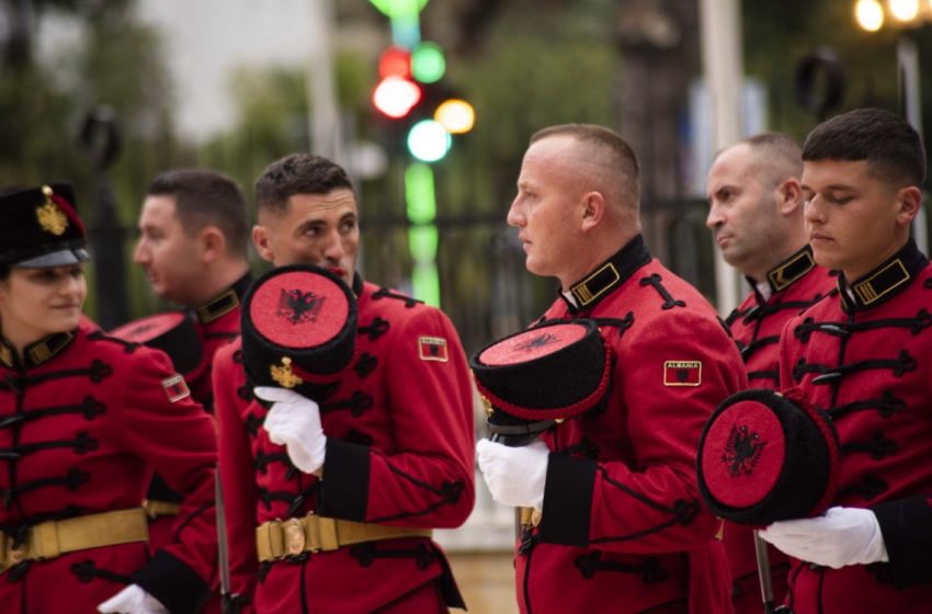  Ligji i Gardës ndryshon si ‘kostum me porosi’ për drejtuesin e radhës