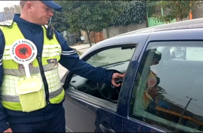  Tapë në timon, arrestohet 61-vjeçari nga Përmeti