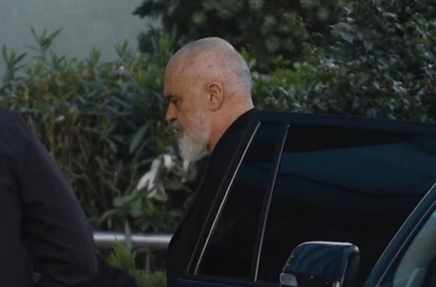  Kur teshtin njësia nr 2 në Tiranë!