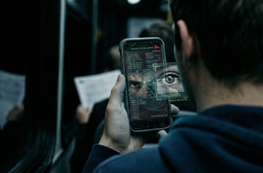  “Revolucioni i Inteligjencës”: Si AI dhe telefonat celularë po riformësojnë spiunazhin dhe luftën moderne