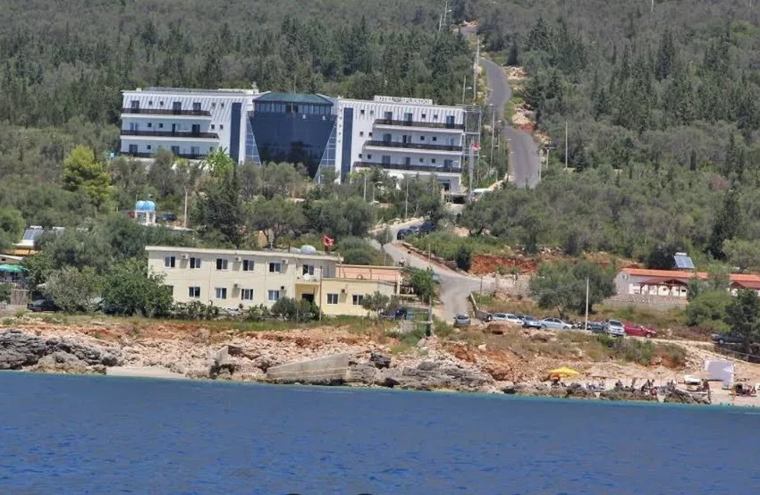  Shqipëria në shitje: Privatizohet edhe pika kufitare e Dhërmiut