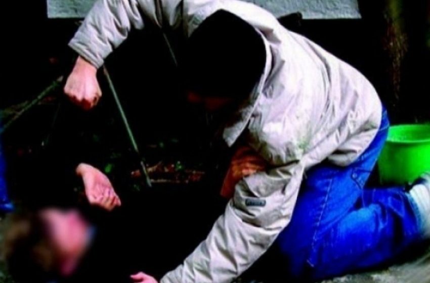  “Më kthe lekët që më ke borxh” – 52-vjeçari gjirokastrit bën për spital vëllain