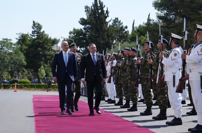  Ministri Nufi takon në Athinë homologun grek: Ja për çfarë diskutuam