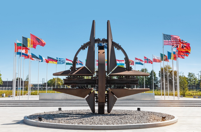  Shqipëria në pritje, ndërsa NATO përballet me një krisjeje mes SHBA dhe Europës
