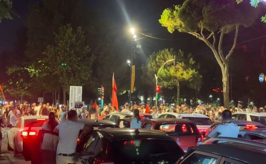  Denoncimi: Grupe kriminale nga Durrësi, Vlora dhe Elbasani janë infiltruar për të prishur protestën